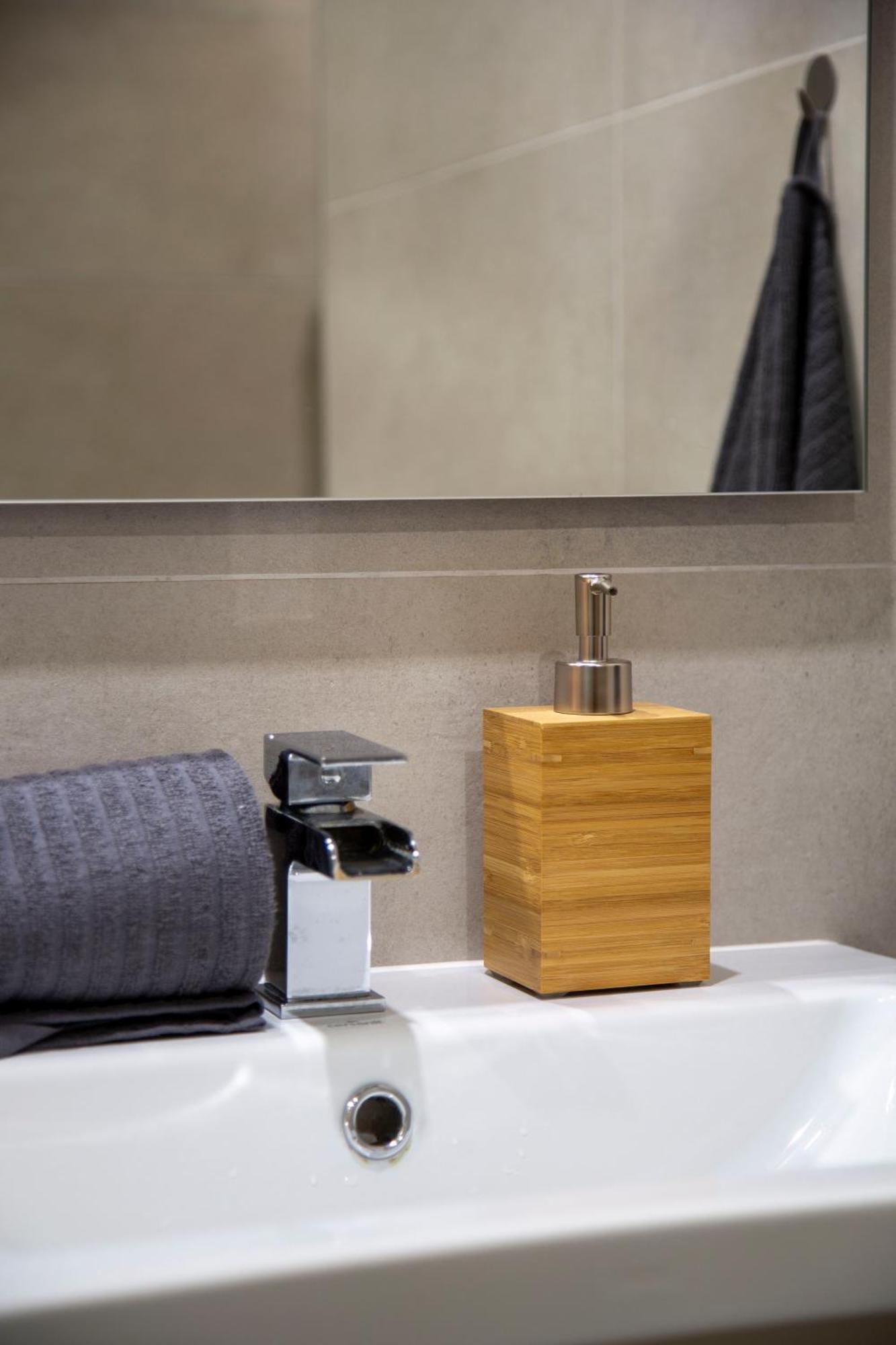 Spacious Bajcsy Residence In The Heart Of Budapest Ngoại thất bức ảnh