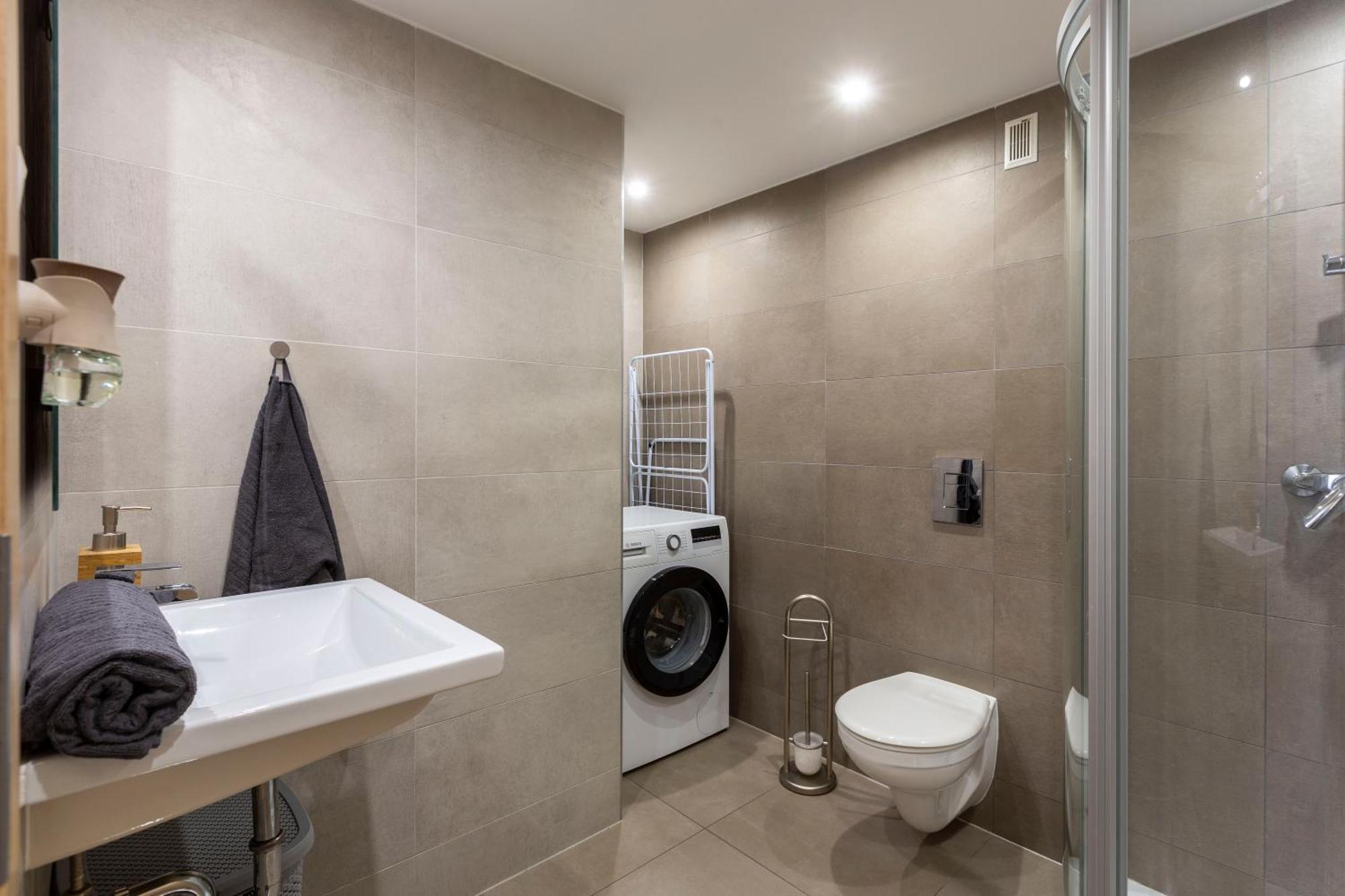 Spacious Bajcsy Residence In The Heart Of Budapest Ngoại thất bức ảnh