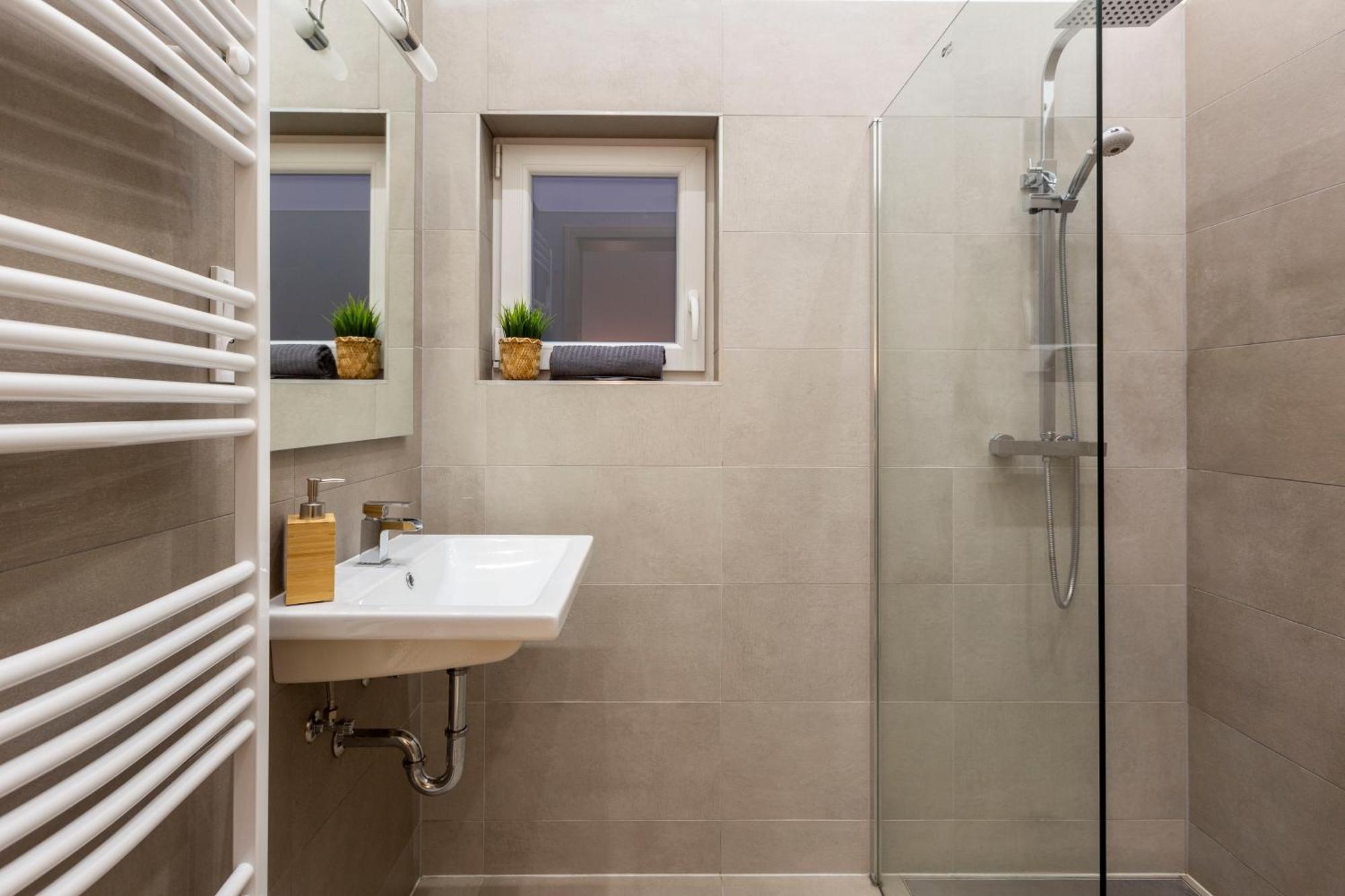 Spacious Bajcsy Residence In The Heart Of Budapest Ngoại thất bức ảnh