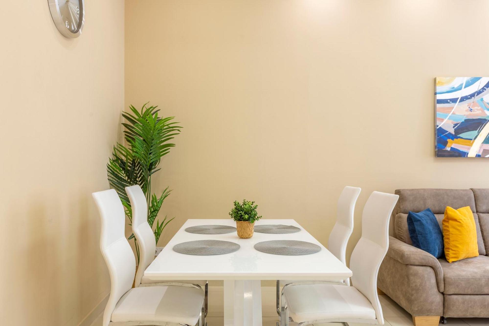Spacious Bajcsy Residence In The Heart Of Budapest Ngoại thất bức ảnh
