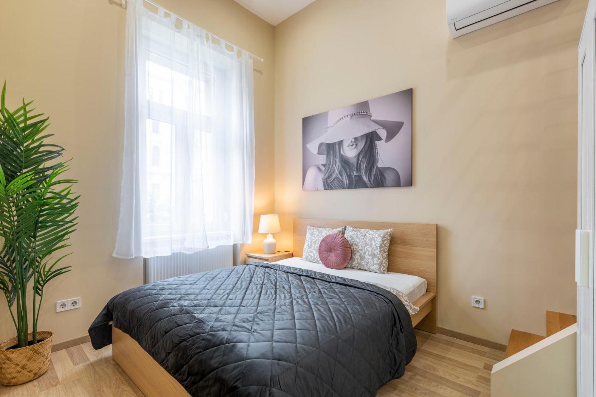 Spacious Bajcsy Residence In The Heart Of Budapest Ngoại thất bức ảnh